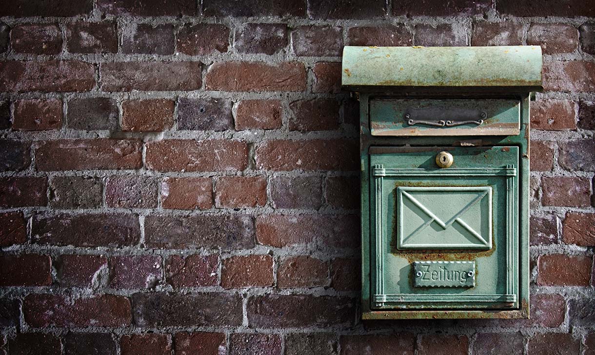white-paper-distribution-mailbox